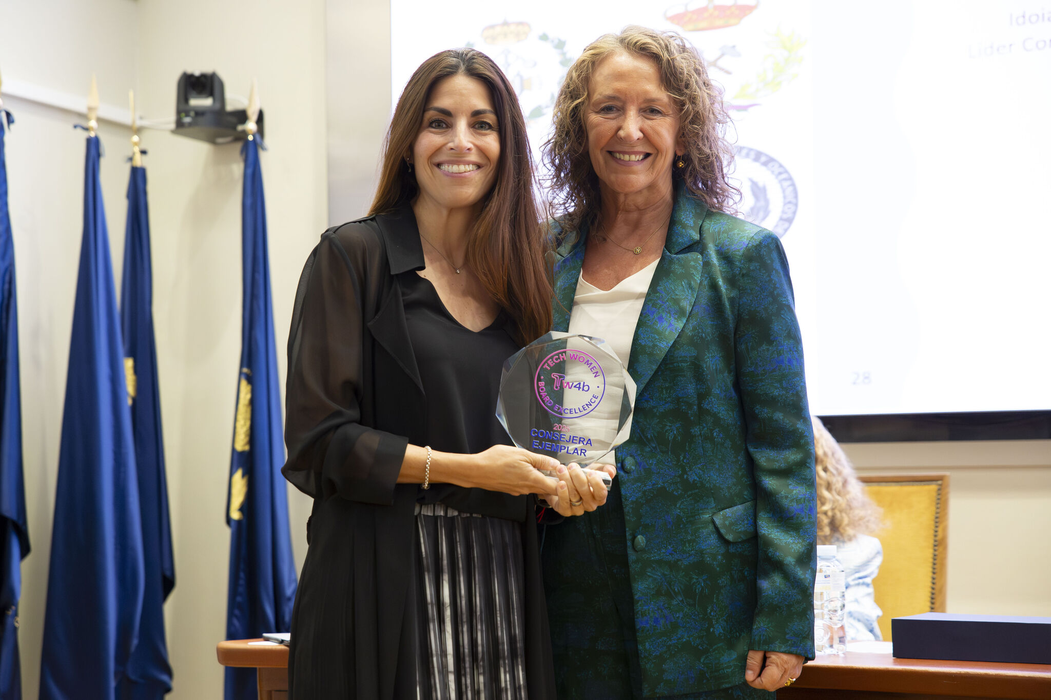 Concesión a Verónica Pascual, con el sello TechW4Boards a la Consejera Ejemplar